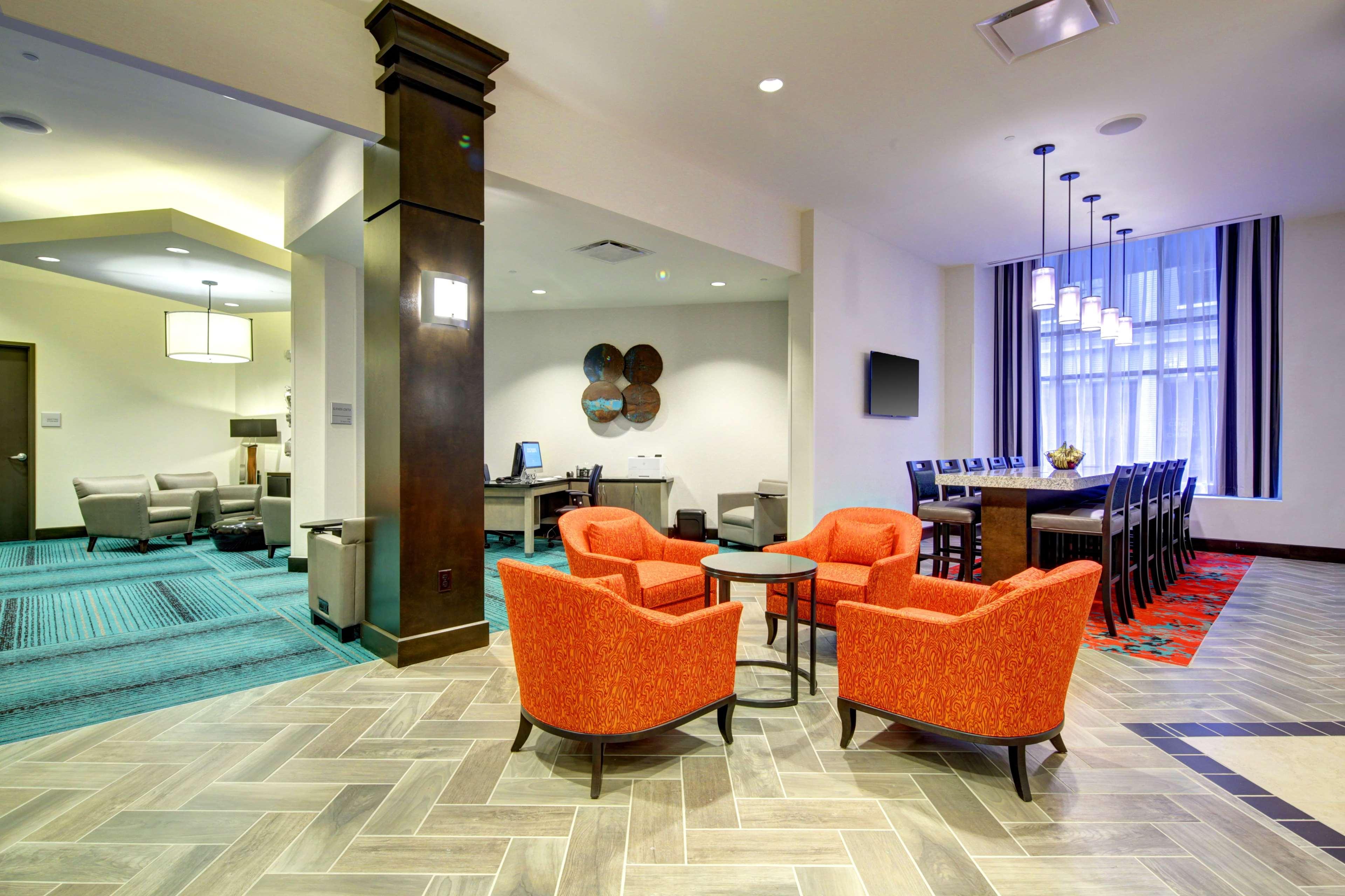 Hampton Inn & Suites - Roanoke-Downtown, Va Bagian luar foto