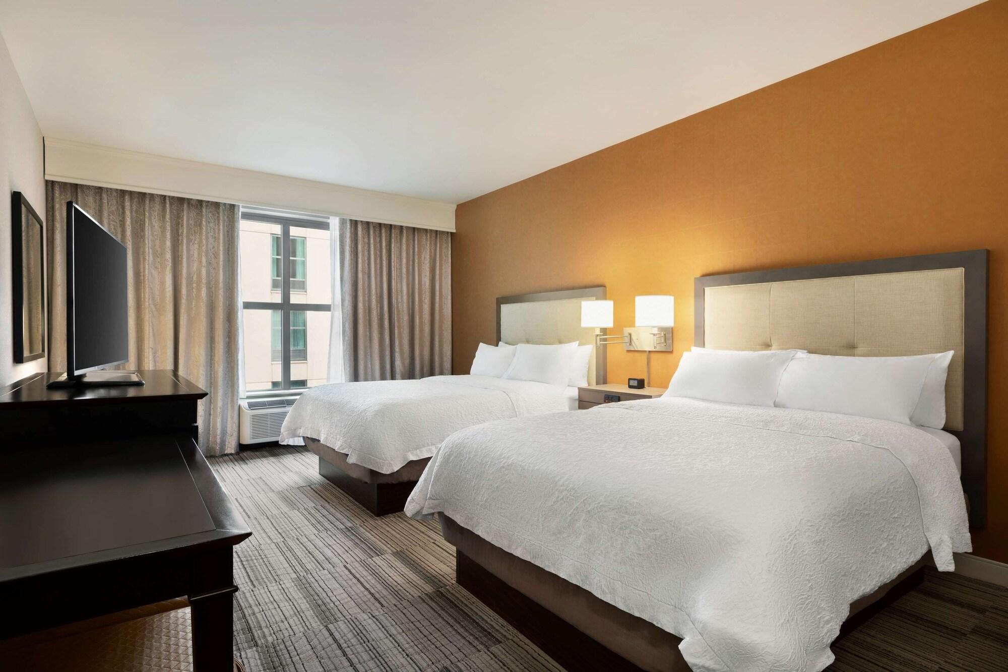 Hampton Inn & Suites - Roanoke-Downtown, Va Bagian luar foto